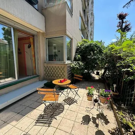 Stylish 1br With Peaceful Garden In 18th District Appartement *